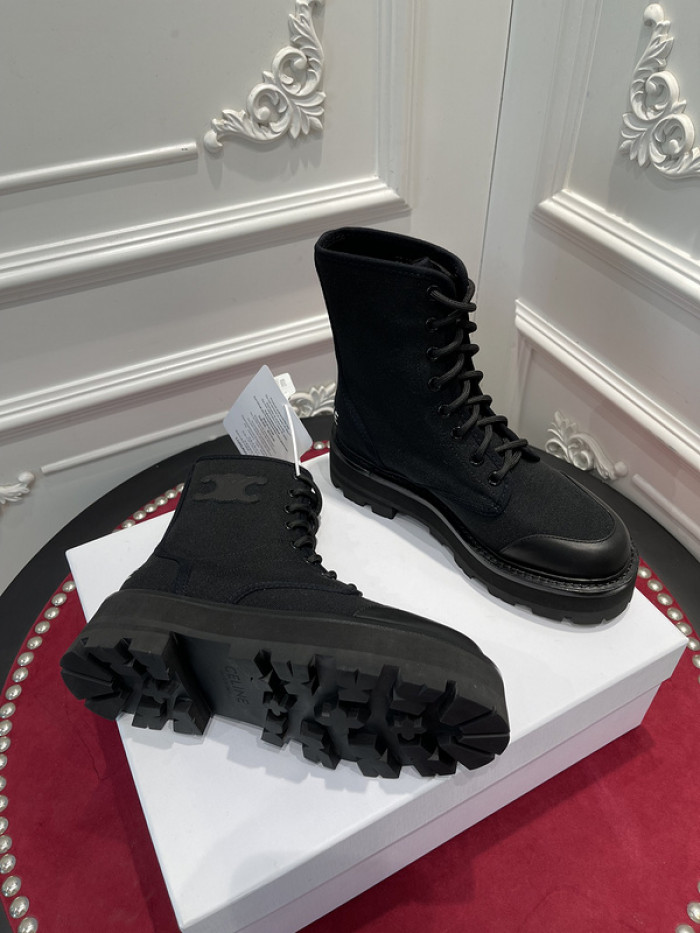 clin boots
