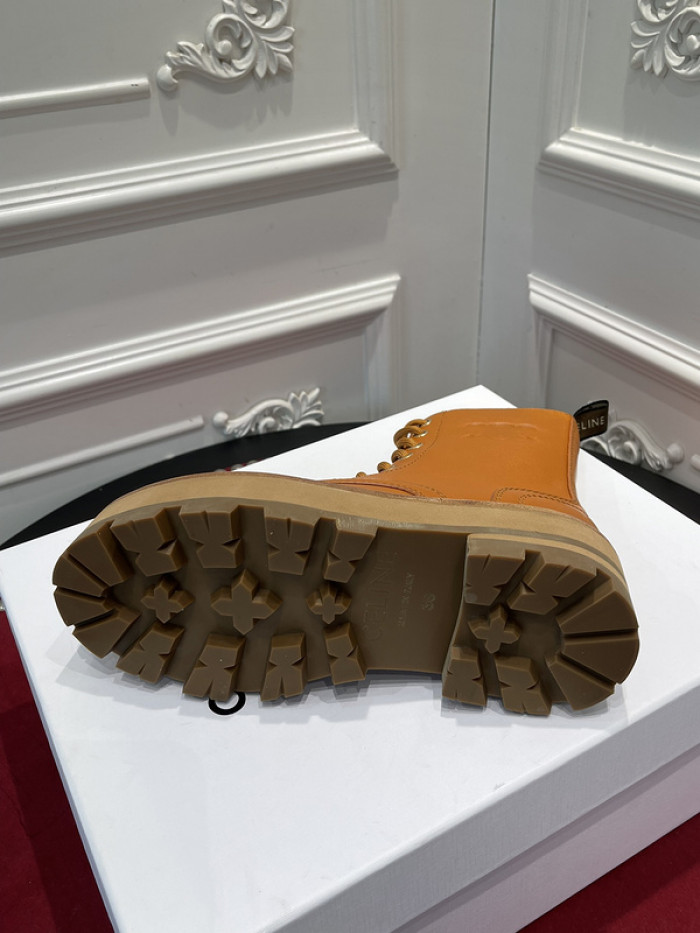 clin boots