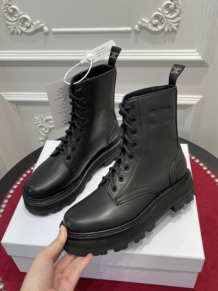 clin boots
