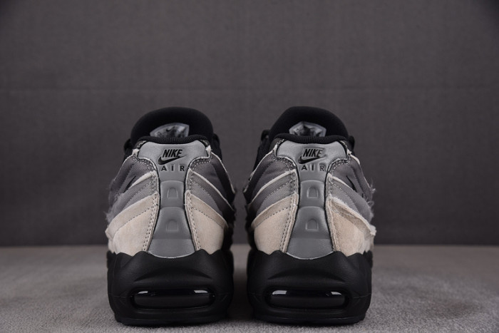 NIKE COMME DES GARCONS X AIR MAX Nike 95 GREY CU8406-101