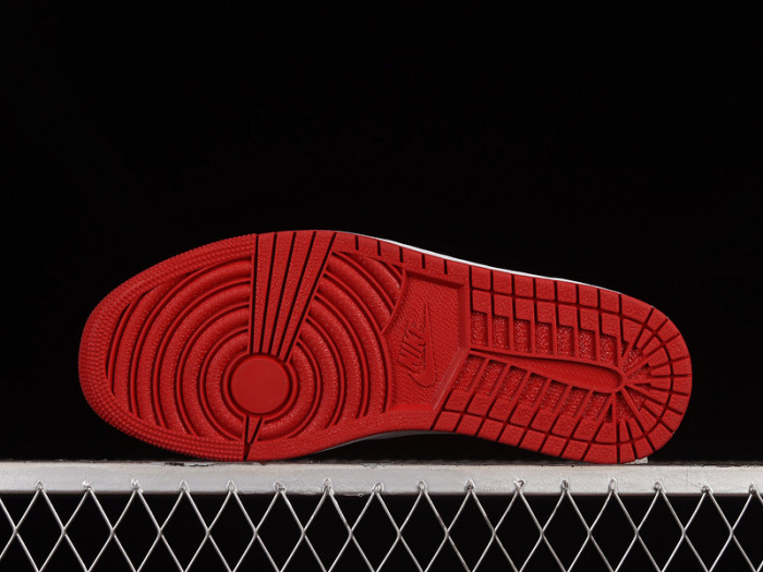 air jordan 1 low og "black toe" cz0790-106