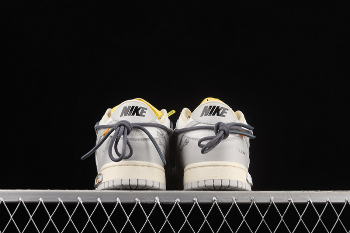 ofw x nk dunk low 41 of 50 dm1602-105