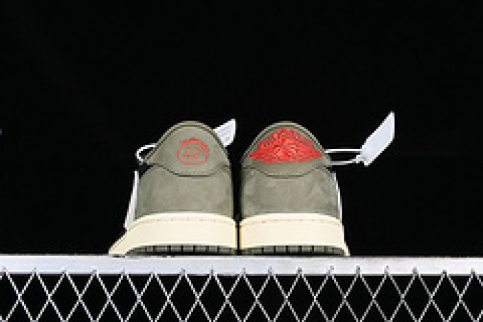 travis scott x air jordan 1 low og