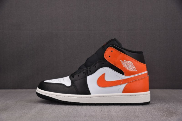 Air Jordan 1 Mid Black Toe Starfish DQ8426-801