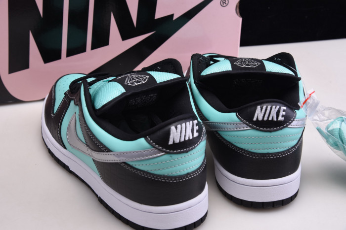diamond S*pply co. x dunk low pro sb