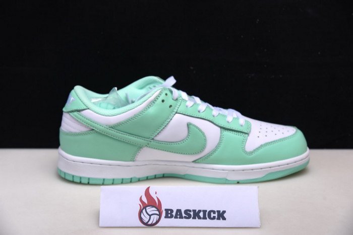 nike dunk low "green glow"dd1503-105