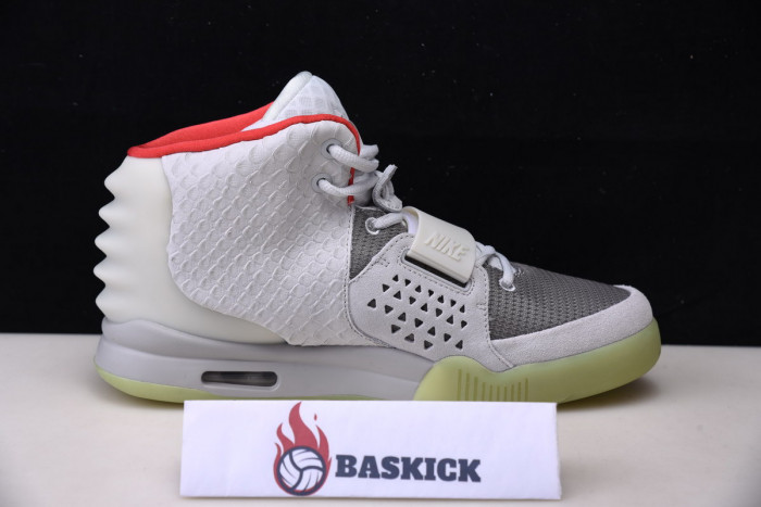nike air Y**zy 2 pure platinum wolf grey mens 508214-010