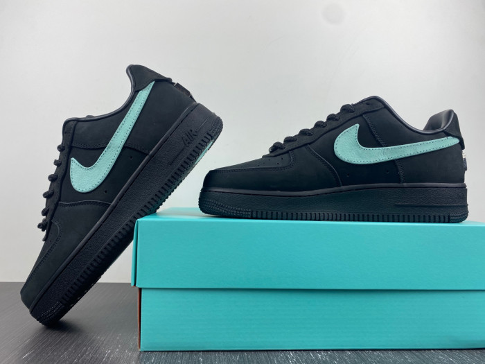 nike air force 1 low sp T*f*ny and co. dz1382-001