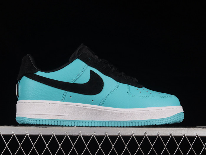T*f*ny & co. x air force 1 low dz1382-002