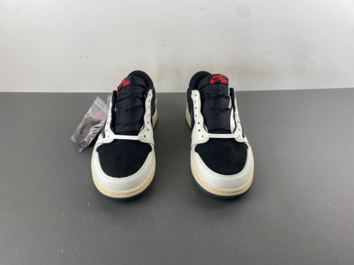 TRAVIS SCOTT X AIR JORDAN 1 LOW OG DZ4137-700