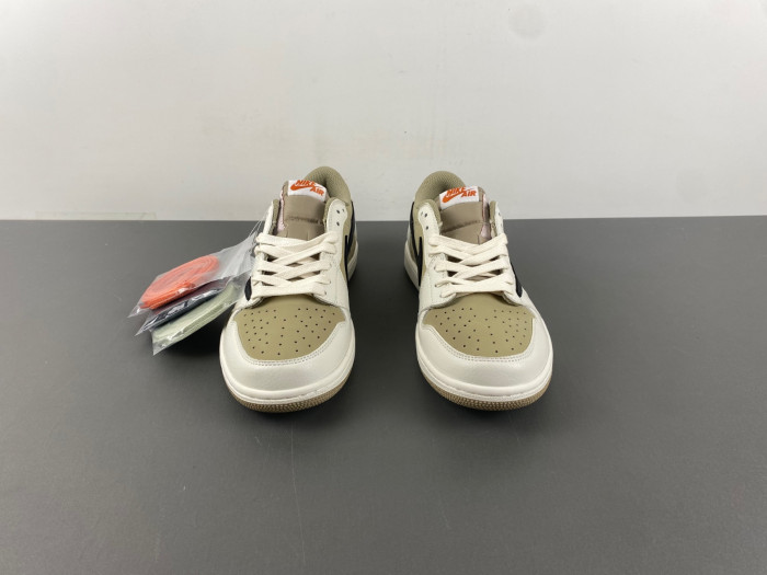 TRAVIS SCOTT X AIR JORDAN 1 LOW OG DZ4137-701