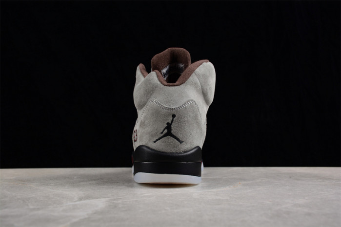a ma maniÉre x air jordan 5 light bone fd1330-006
