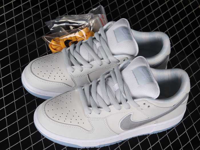 nike sb dunk low white lobster fd8776-100