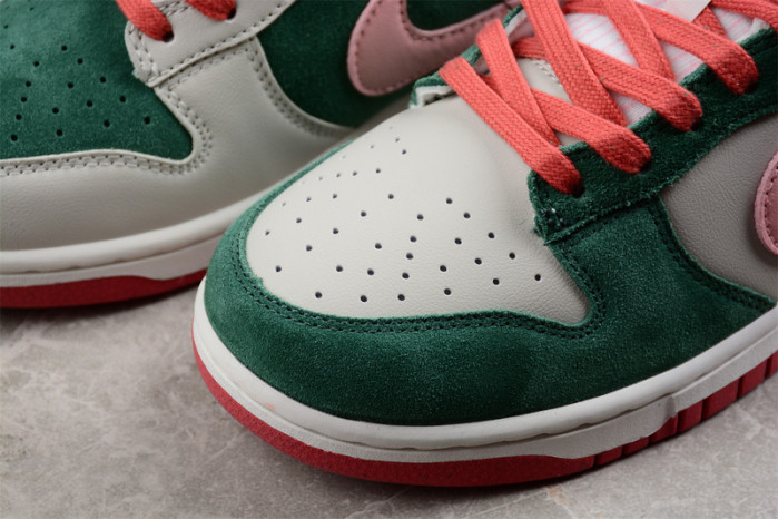 wmns dunk low se