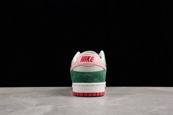 wmns dunk low se