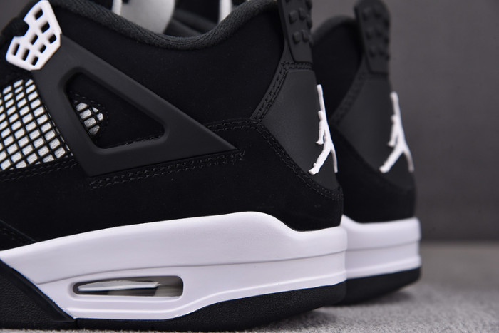 air jordan 4 “white thunder” fq8138-001
