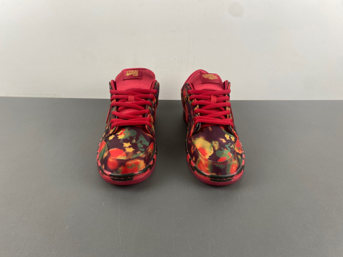 NIKE SB DUNK LOW THE WIZARD OF OZ FZ1291-600