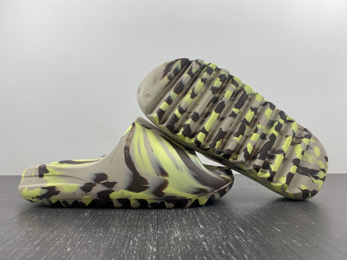 ad1d*s Y**zy slide - fz5899