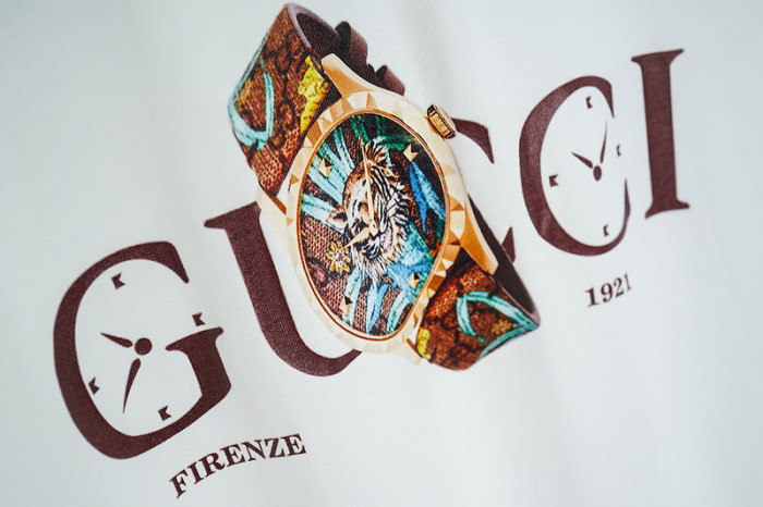 guc t-shirt
