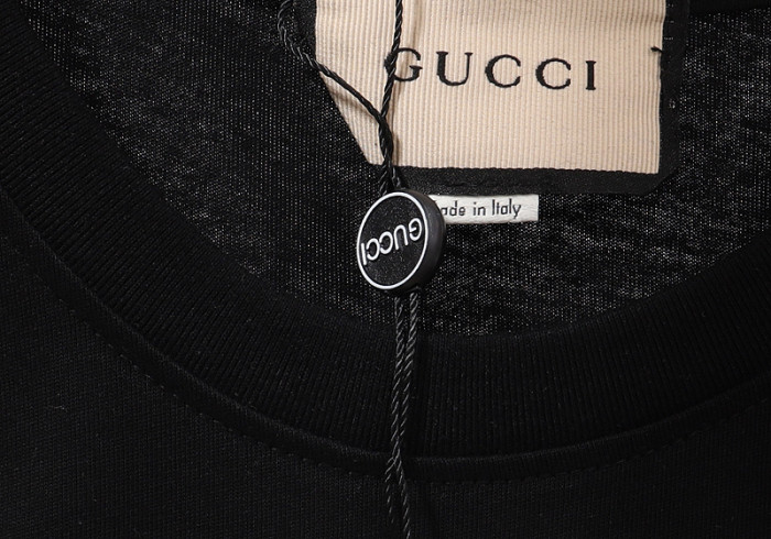 guc t-shirt