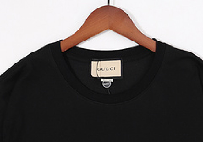 guc t-shirt