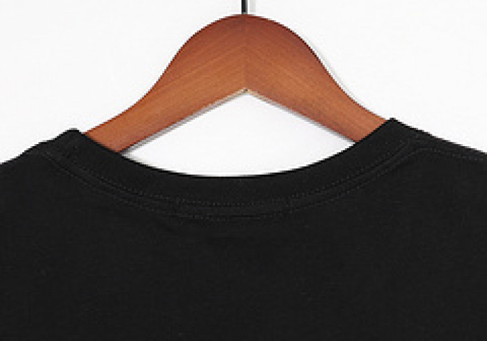 guc t-shirt
