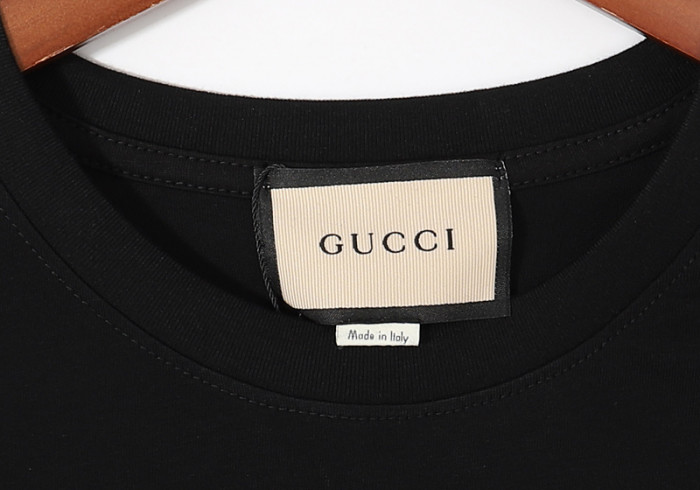 guc t-shirt