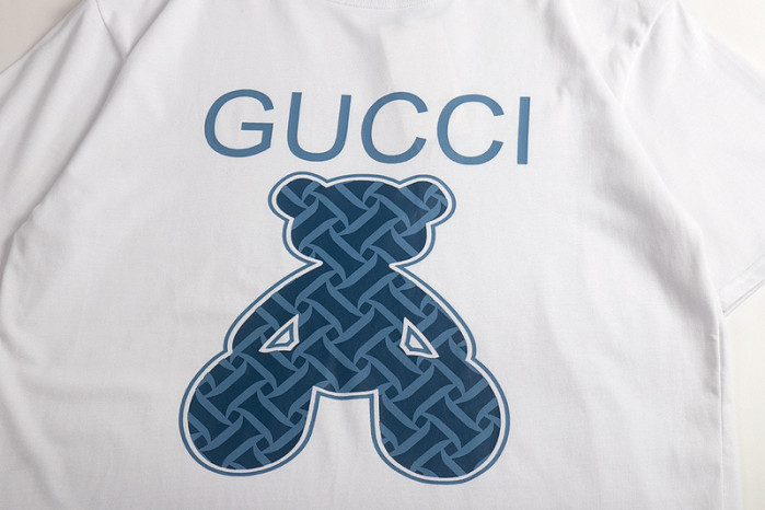 guc t-shirt