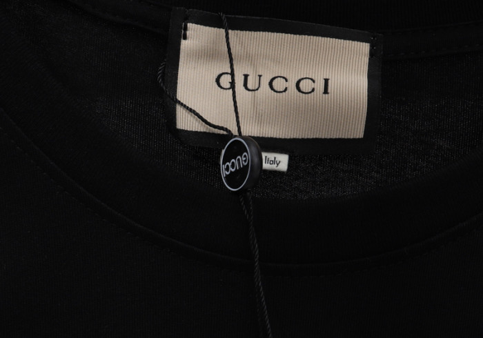 guc t-shirt