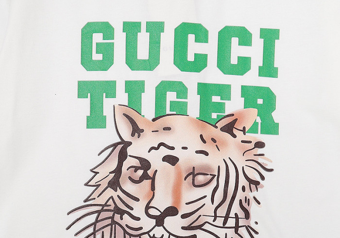 guc t-shirt