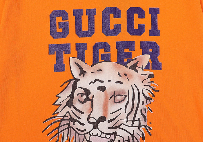 guc t-shirt