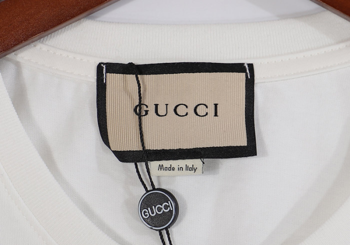 guc t-shirt