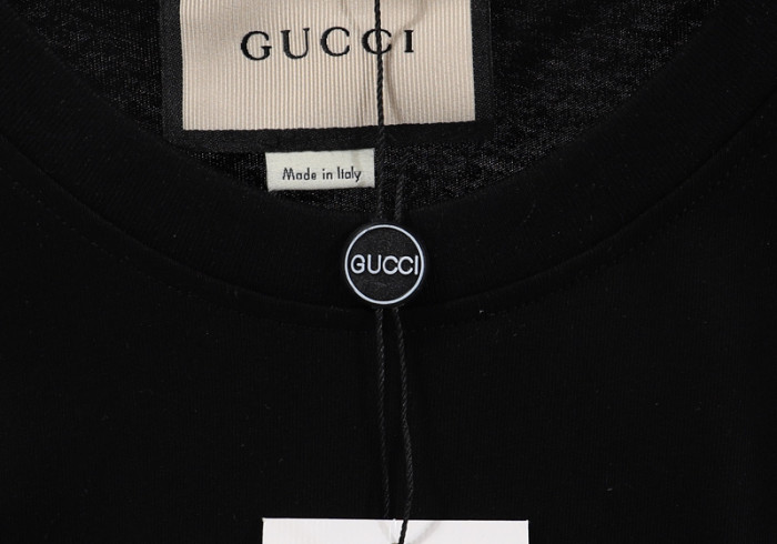 guc t-shirt