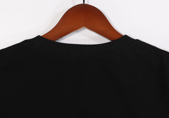 guc t-shirt