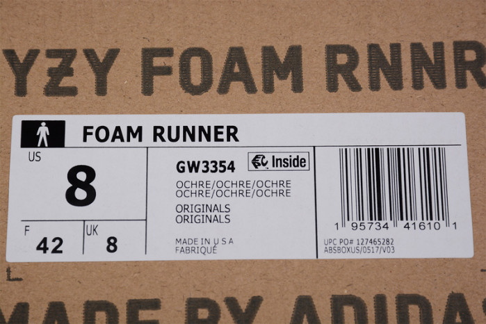 ad1d*s Y**zy foam runner 