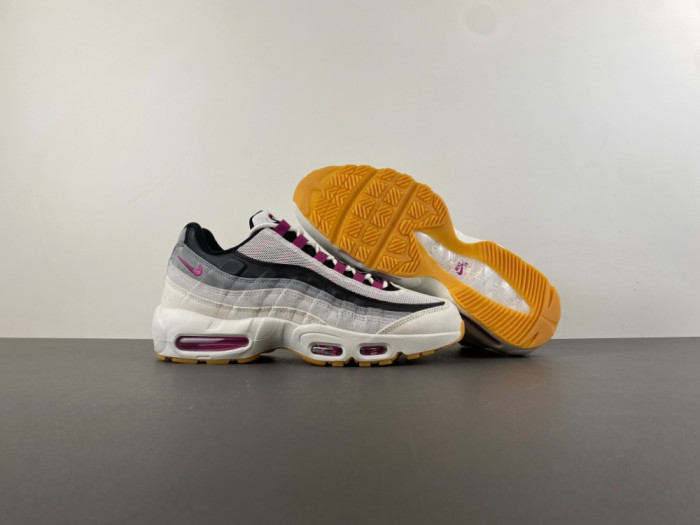 Nike Air Max Plus HF7545-100