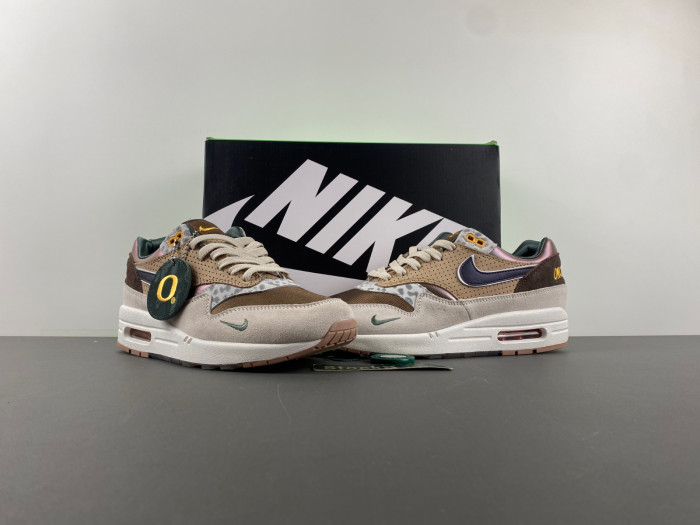 NIKE AIR MAX 1