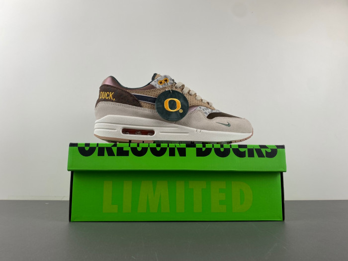 NIKE AIR MAX 1
