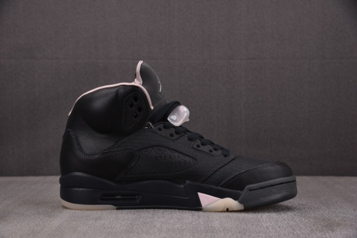 PSG x Air Jordan 5 “Off Noir” HQ3004-001