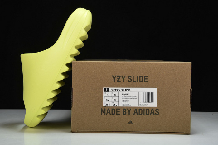 ad1d*s Y**zy slide glow green (2022) hq6447