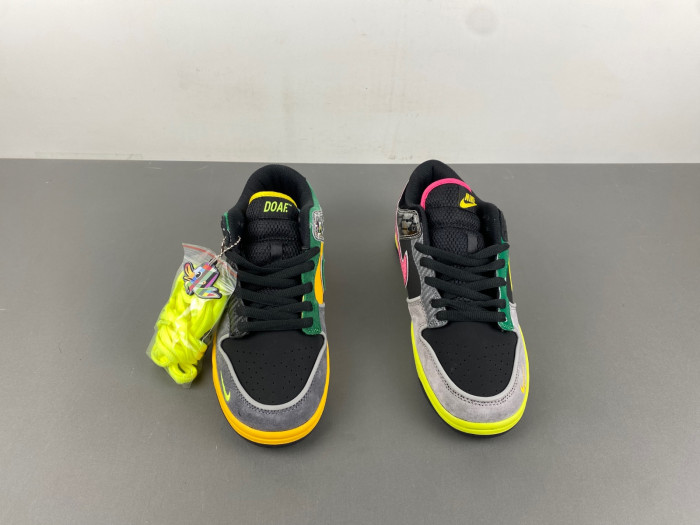 NIKE SB DUNK LOW "WHAT THE DUCKS HOME" HV1454-001