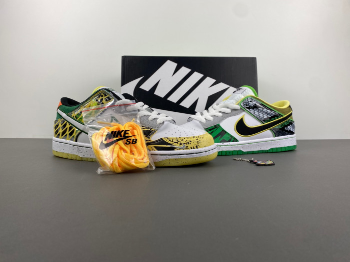 NIKE SB DUNK LOW "WHAT THE DUCKS AWAY" HV1454-100