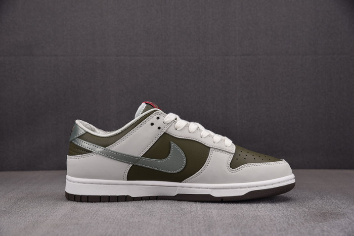 NIKE DUNK LOW YEAR OF THE SNAKE HV5980-231