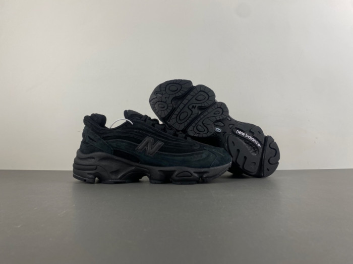 New Balance 1000 Black Cat Men