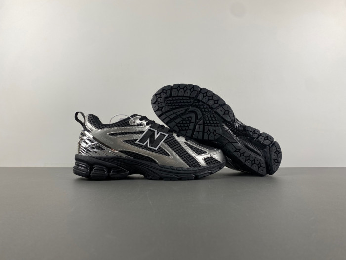 NEW BALANCE 1906R THE BASEMENT NIGHT CHROME M1906RBS