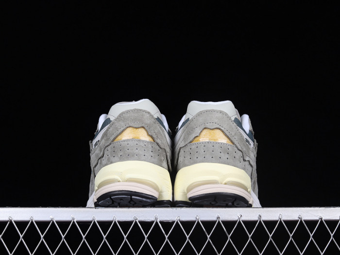 new balance 2002r protection m2002rdd