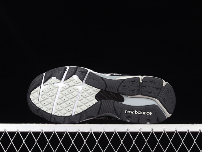 new balance 990v3 black white - m990bs3