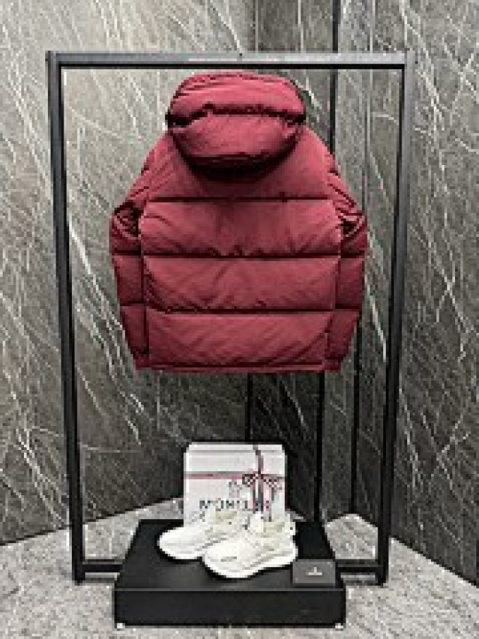 M0NCLER COAT