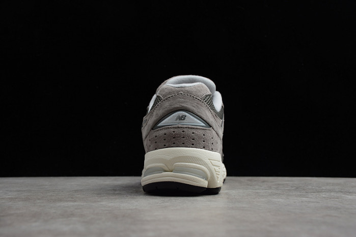 new balance 2002r marblehead light aluminum ml2002rc