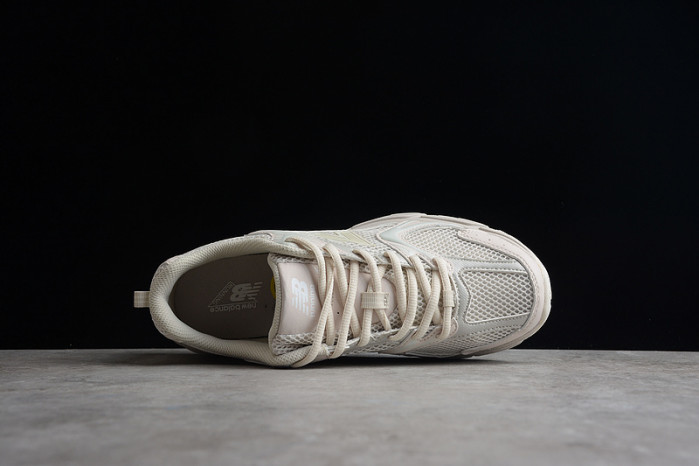 new balance 2002r protection mr530aa1